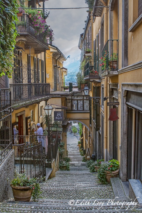 Bellagio, Italy, walkway, street, stairs, village, travel photography